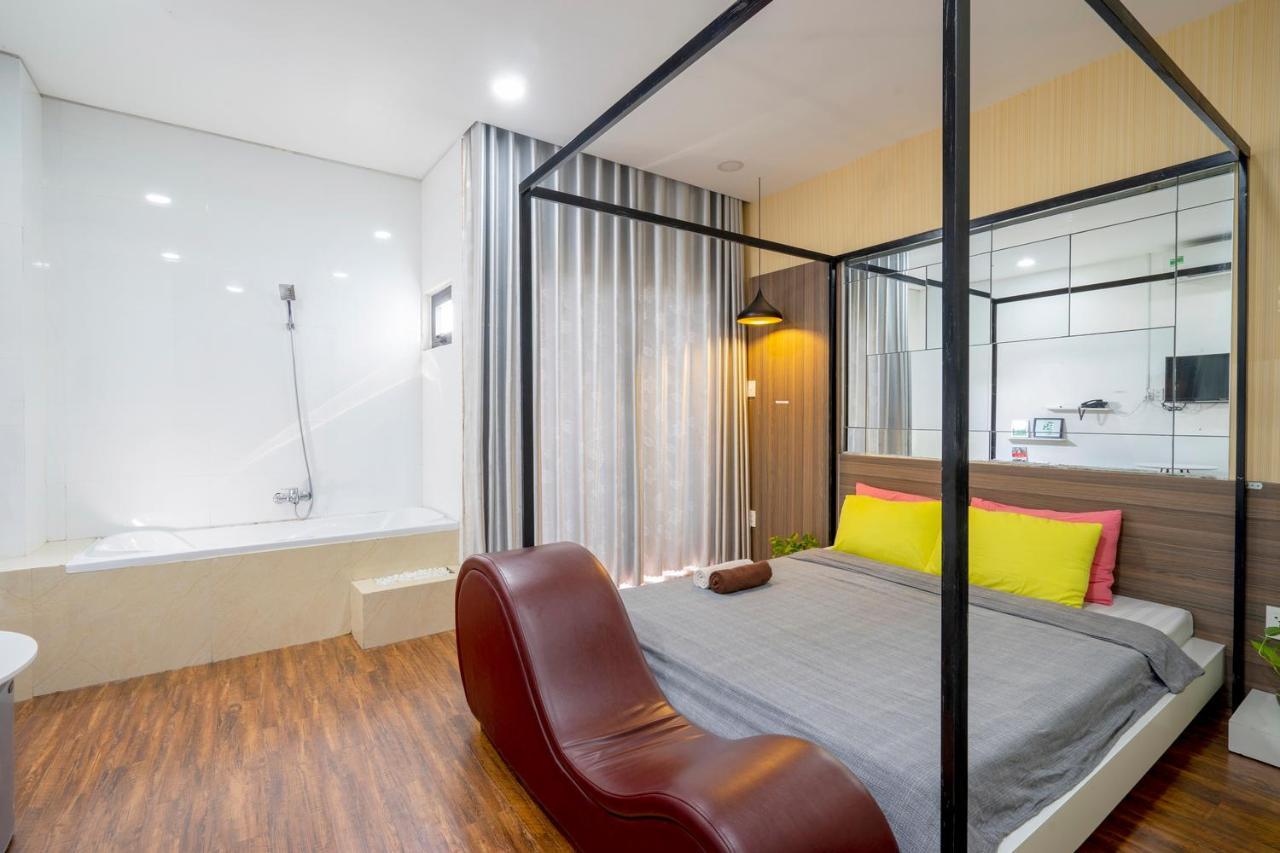 La Hotel Ho Chi Minh City Exterior photo