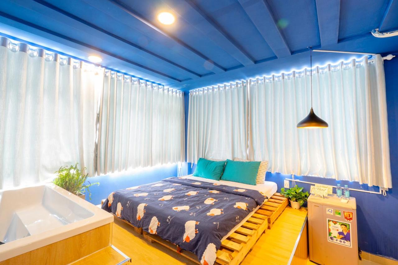 La Hotel Ho Chi Minh City Exterior photo