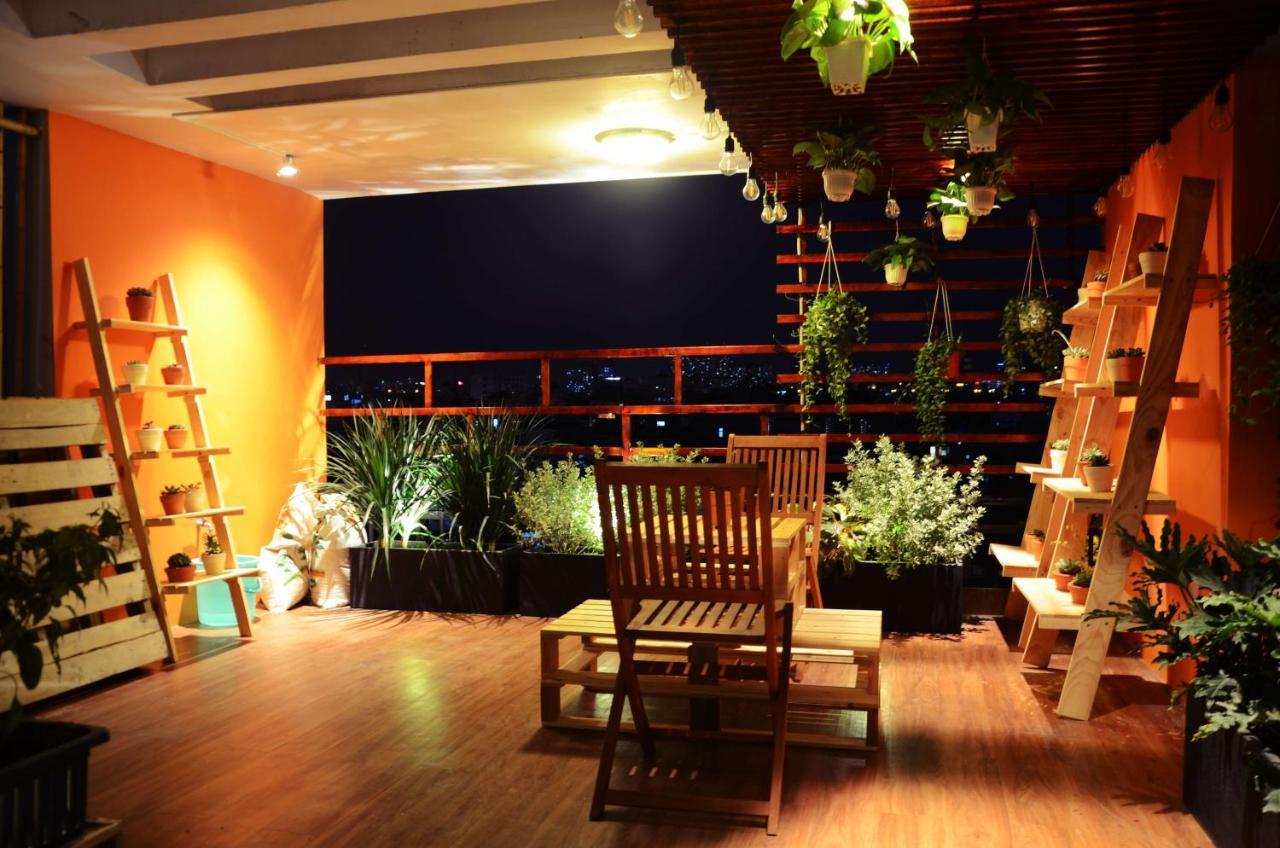 La Hotel Ho Chi Minh City Exterior photo
